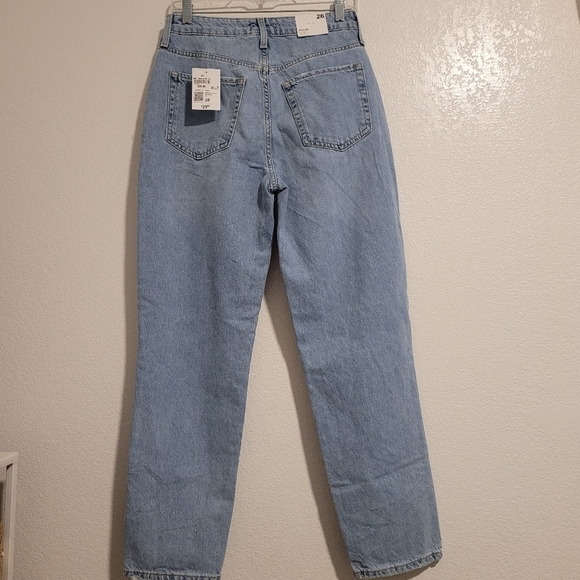 NWT FOREVER 21 Mom Jeans Women 26 Blue High Rise 5-Pocket Button Fly Distressed - Picture 5 of 12